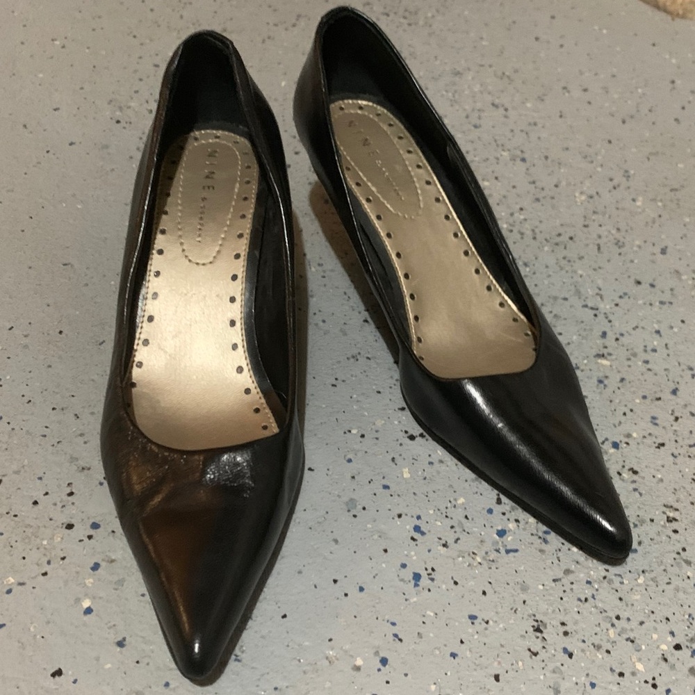Nine & Co Black Heels Tassel Style 7.5